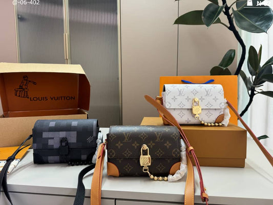 Vouis Vuitton